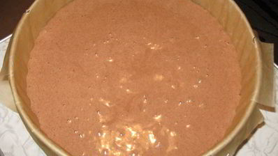 шоколадный бисквит с безе, крем с ноткой мокко