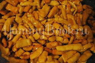 Чак-чак — восточная сладость