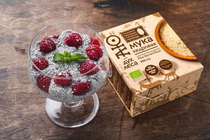 Чиа-пудинг с кедровой мукой