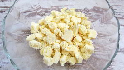 десерт с мандаринами и белым шоколадом