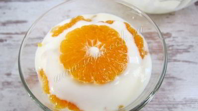 десерт с мандаринами и белым шоколадом