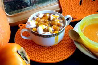 Горячий шоколад под тыквенным соусом