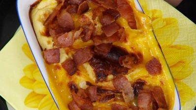 хлебный пудинг с сыром