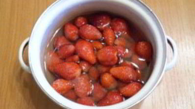 клубничное желе