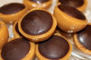 Домашние конфеты Тоффи с фундуком