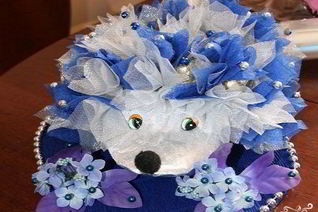 Ежик из конфет