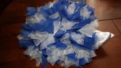 ежик из конфет