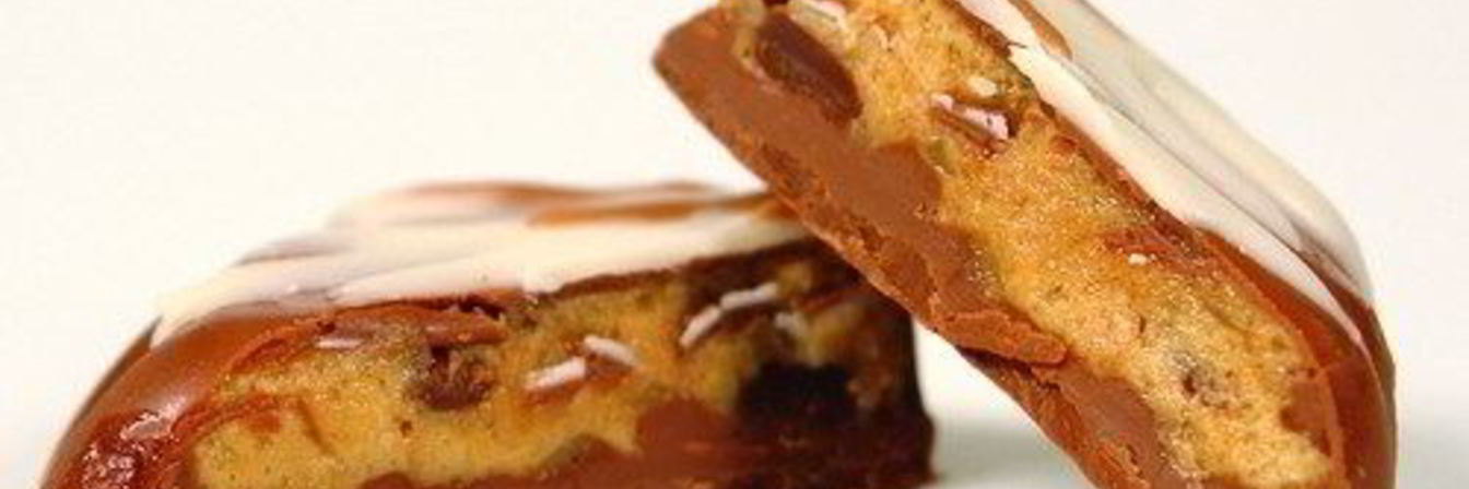 Кокосово-миндальные конфеты в шоколаде