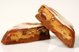 Кокосово-миндальные конфеты в шоколаде