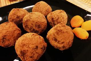 Конфеты из банана, грецкого ореха и кураги