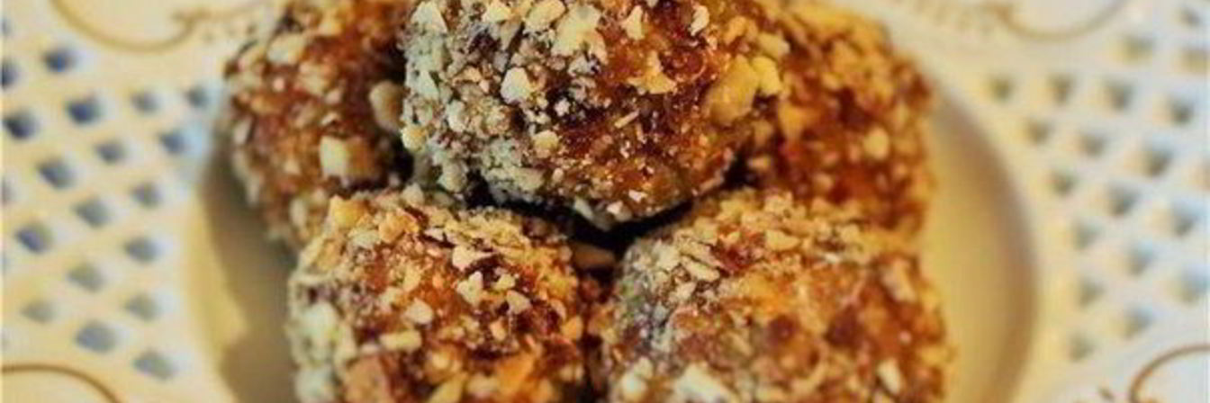 Конфеты из сухофруктов и миндаля