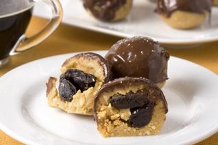 Конфеты с черносливом