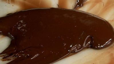 корпусные конфеты с ромово-вишневой начинкой