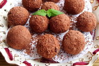 Шоколадные конфеты из пшена