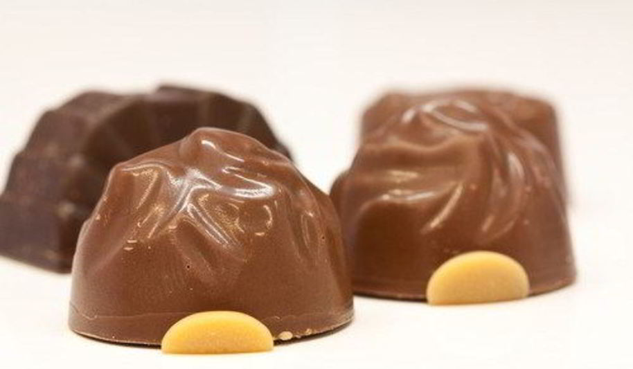Рецепт шоколадных конфет с начинкой из арахисового крема