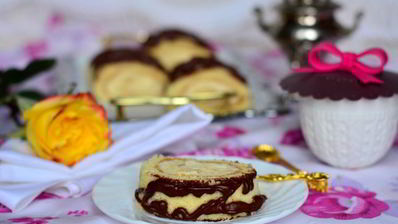 бисквитный рулет с кремом из манки