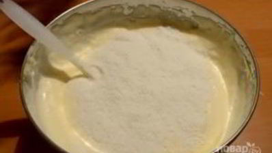 бисквитный рулет со сметанным кремом