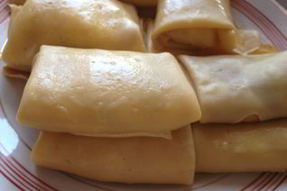 Блинчики с творогом и бальзамическим кремом