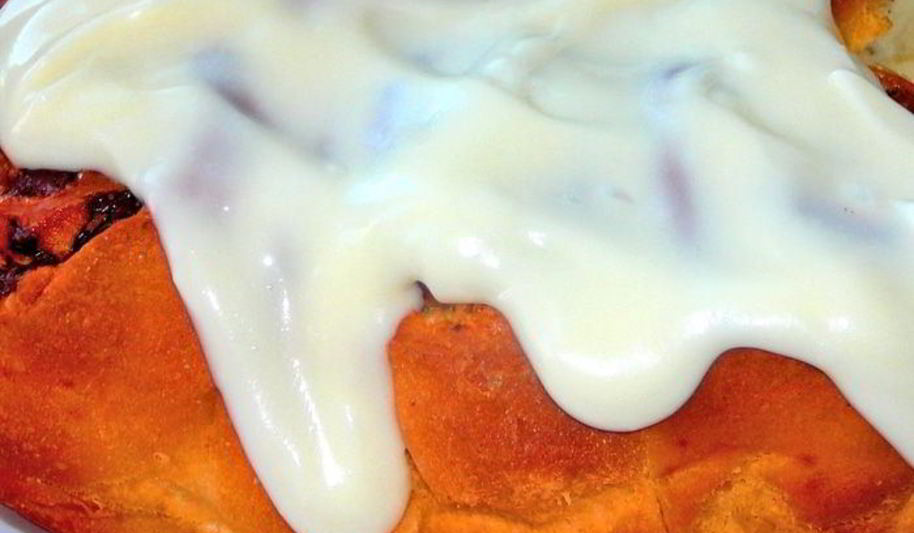 Рецепт булочек с шоколадом под кремом