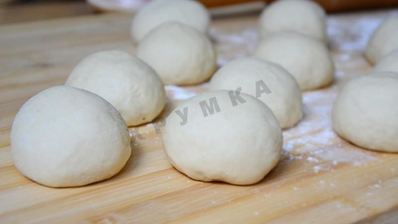 дрожжевые булочки с заварным кремом