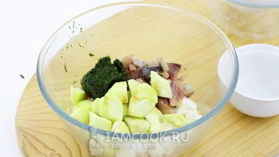 картофельные корзиночки с селедочным кремом