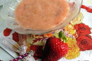 Клубнично-ревеневое фламмери — десертный крем