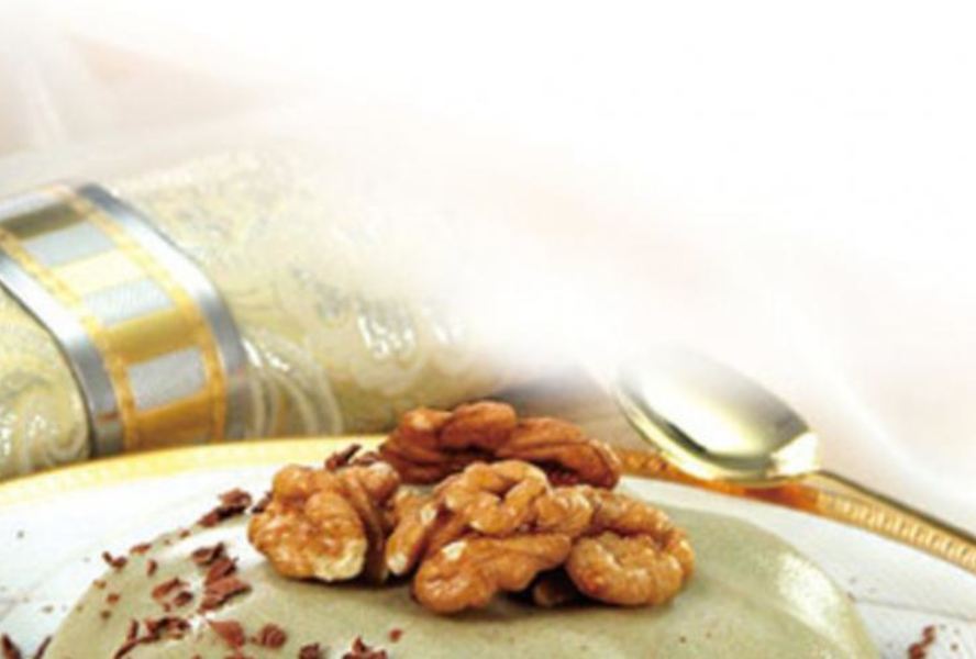 Крем из авокадо со сливками