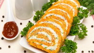 морковный рулет со сливочным кремом