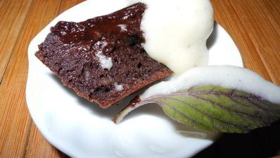 нежный десертный крем из яблок с базиликом и кардамоном