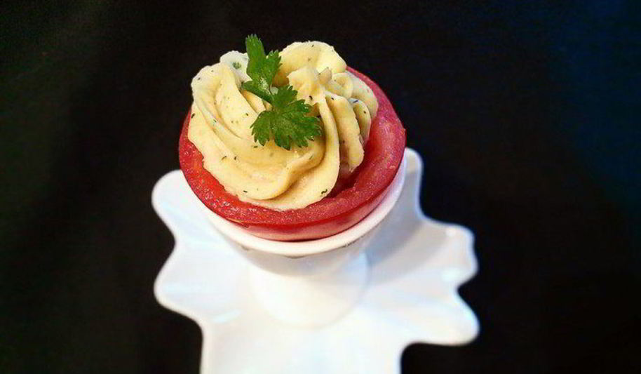 Рецепт помидоров, фаршированных картофельно-тунцовым кремом