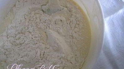 рулет с черешней и шоколадным кремом