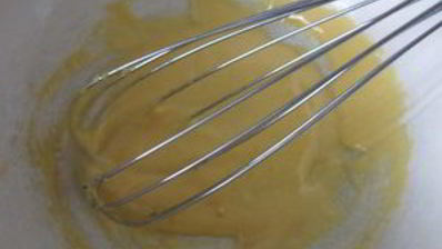 рулет с творожно-клубничным кремом