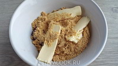 шоколадные корзинки с кремом и фруктами