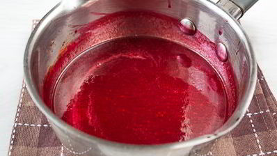 шу с заварным и малиновым кремом