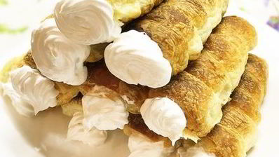 слоеные трубочки с белковым кремом