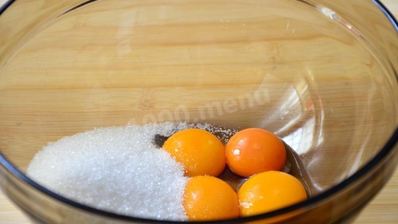 ванильный крем для торта наполеон на желтках