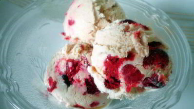 вишневое крем-брюле с вишнями