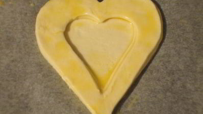 волованы со сливочным кремом и оливками