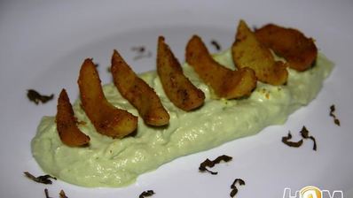 яички барашка на творожном креме из авокадо