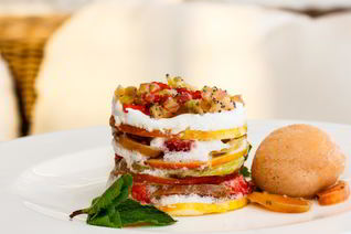 Мильфей из яблок с ревенем