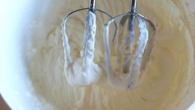 апельсиновое мороженое с апельсиновым соусом