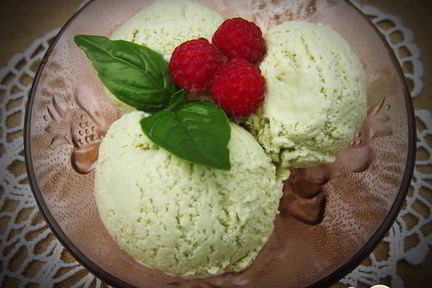 Базиликовое мороженое