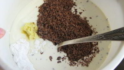 имбирно-шоколадное мороженое из йогурта