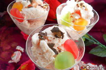 Мороженое из конфет