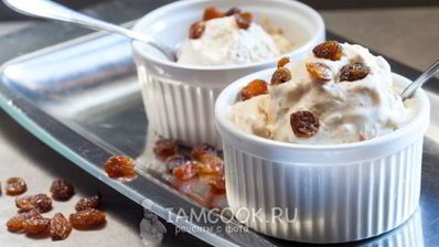 мороженое с изюмом