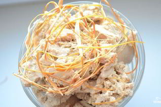 Мороженое с карамелью