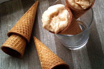 Мягкое мороженое с кленовым сиропом