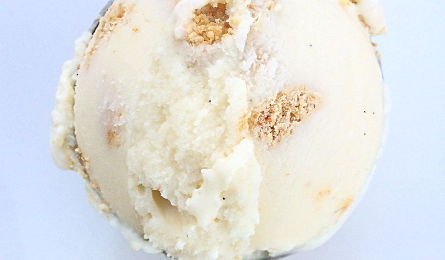 Рецепт овсяного мороженого с ванилью и крошкой овсяного печенья