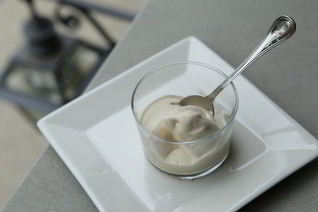 Сливочно-кофейное мороженое