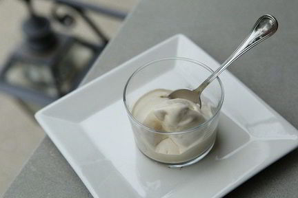 Сливочно-кофейное мороженое